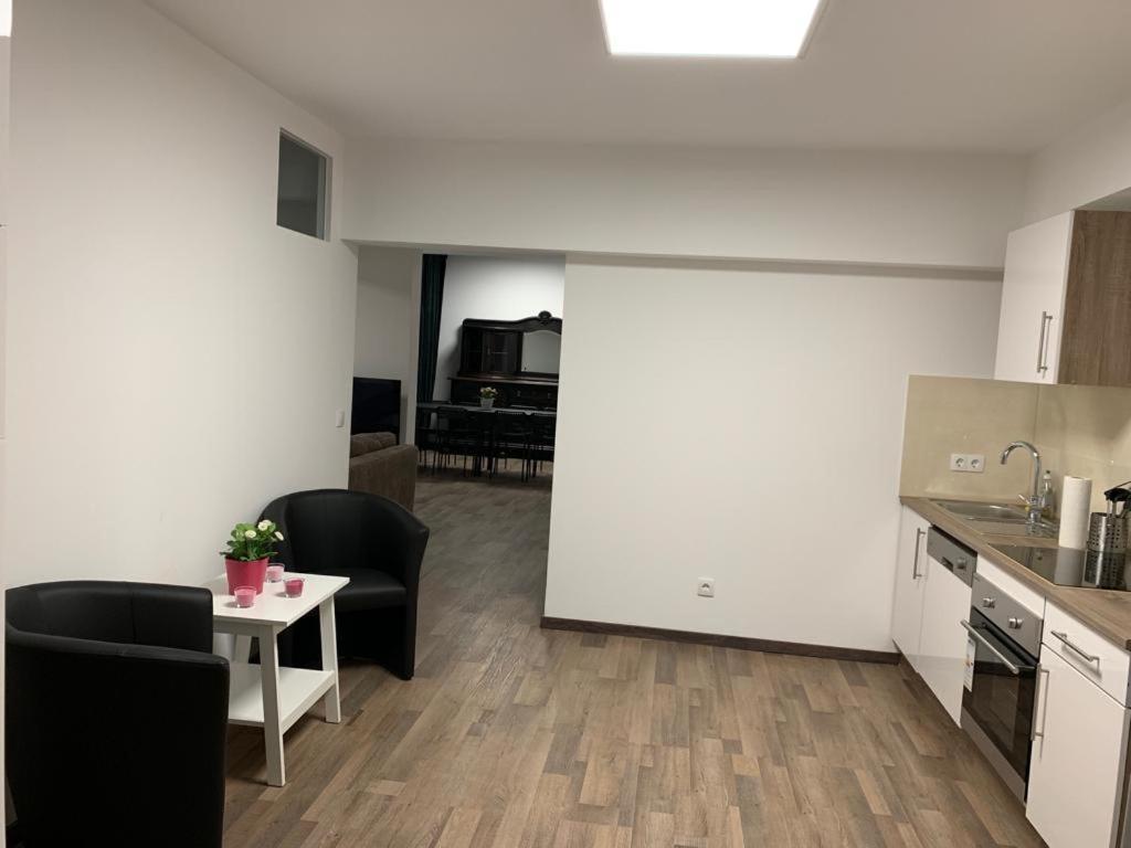 Lovely Share Apartment Aachener Weiher Cologne Exterior photo