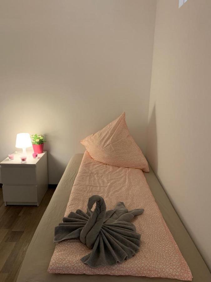 Lovely Share Apartment Aachener Weiher Cologne Exterior photo